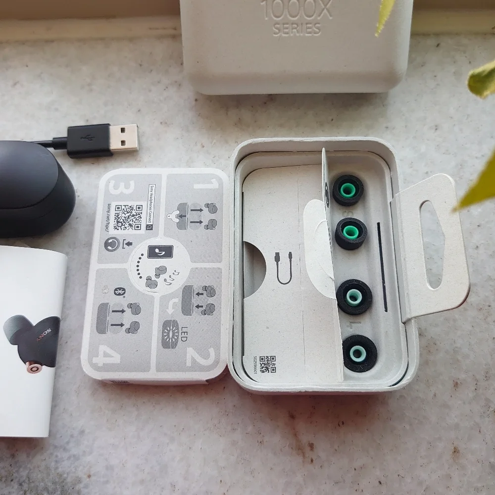 Sony WF-1000XM4 Industry Leading Noise Canceling Truly Wireless Earbuds RTL $280